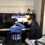 グリーンライト音楽教室はどの先生が教えてくれるの？